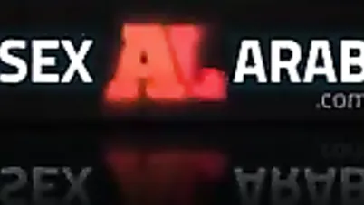 البنت العاهرة تحب مص زب ابوها سكس محارم مترجم xnxx