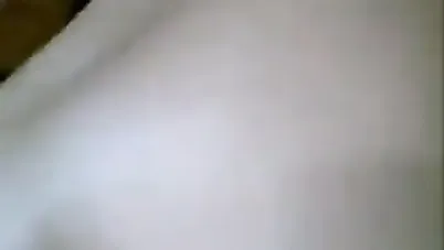 علاقة بين رجل اعمال و فتاة مراهقة سكس مصري