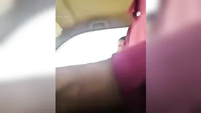 نيك في السيارة مع ميلف مربربة سكس عربي