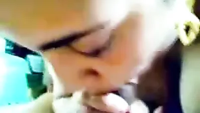 ميلف مصرية مربربة تقول لحبيبها متجيبش في فمي سكس مصري