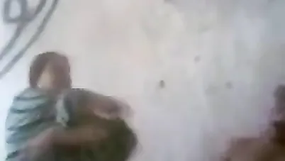 رجل كبير مع ميلف محجبة - سكس مصري xnxx