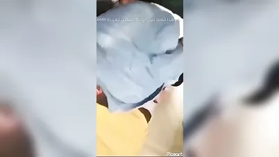 الواد زنقها في التوك توك وناكها سكس مصري