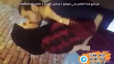 محجبة تتشرمط مع حبيبها الهايج سكس عربي xnxx