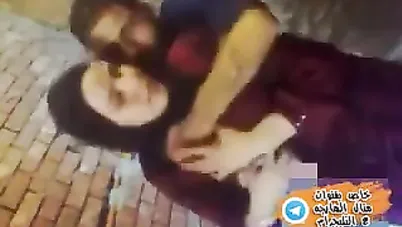 محجبة تتشرمط مع حبيبها الهايج سكس عربي xnxx