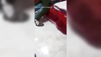 شاب مصري هيجان يزنق صاحبته المحجبة ويركبها سكس مصري xnxx