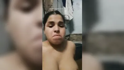 استعراض بلدي - مراهقة مصرية دبدوبة سكس نودز مصري