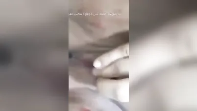 بنت مصرية في الحمام توجه رسالة لحبيبها سكس نودز مصري
