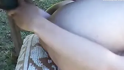 مراهقة شقراء تتناك من زب حصان سكس حيوانات