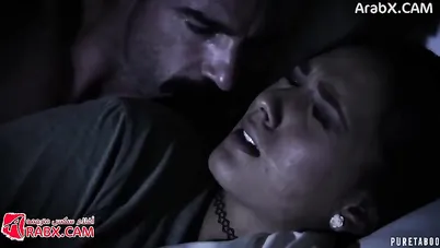 العم المنحرف يبتز ابنة أخيه لينيكها سكس محارم مترجم xnxx