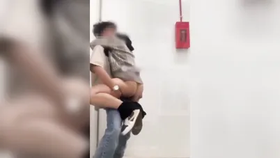 محجبة مع ابن خالها ينططها على زبه سكس مصري xnxx