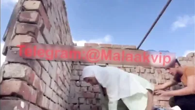 محجبة تتناك من شاب هايج فوق السطوح سكس مصري xnxx