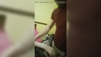 شاب هايج ينيك خطيبته المحجبة ويفشخها سكس مصري xnxx