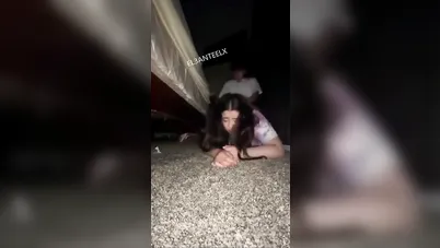 بنت مصرية شرموطة تتناك على الأرض من صاحبها العنتيل سكس مصري xnxx