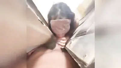 لبوة خاضعة تتناك جامد في طيزها وتمص الزب سكس عربي