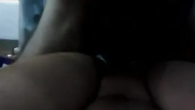 شرموطة تاخد زب كبير في طيزها من ورا سكس مصري xnxx