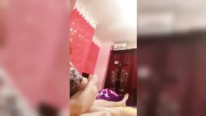 شرموطة شقراء تركب الزب وتبلعه كله في كسها سكس مصري xnxx