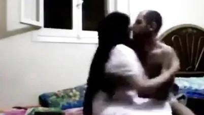 محجبة شرموطة تخون جوزها مع جارها سكس مصري xnxx