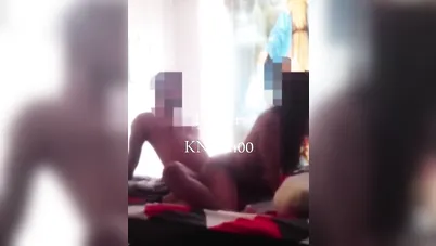 تصوير مخفي لحبيبته وهي بتركب زبه بكل هيجان سكس مصري xnxx