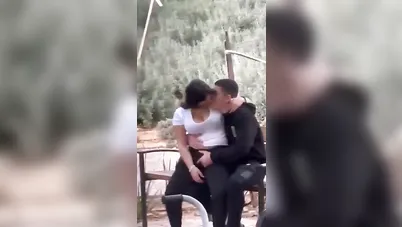 واخد صاحبته في الجنينة ونازل تقفيش فيها سكس مصري xnxx