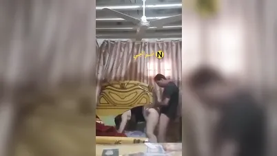 شرموطة لبن تخون زوجها مع جارهم سكس مصري xnxx