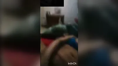 لبوة هايجة اوي تبعبص كسها وتدعك فيه وتصوت اف اح سكس نودز مصري