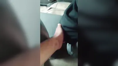 تحرش بطيز ميلف بالعباية في المواصلات سكس مصري xnxx