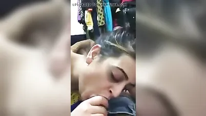 لبوة بلدي خبرة في مص الزب سكس مصري xnxx