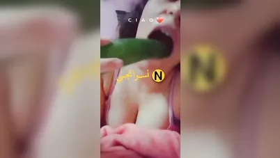 بنت فاجرة تصور لحبيبها وهي بتمص خيارة كبيرة سكس نودز مصري