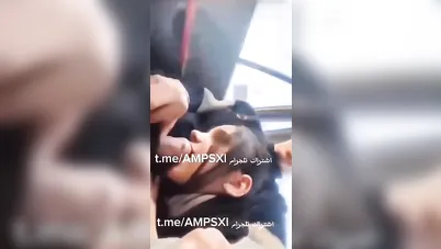 بنت تمص لصاحبها في العربية وتشرب لبن زبه سكس عربي xnxx