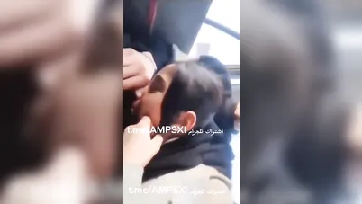 بنت تمص لصاحبها في العربية وتشرب لبن زبه سكس عربي xnxx