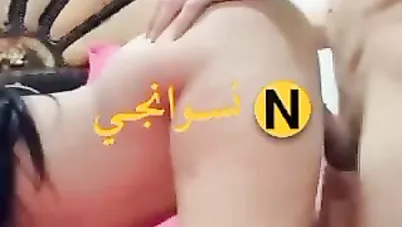 شاب زانق شرموطة فاجرة بجسم لبن نازل فيها نيك سكس مصري xnxx