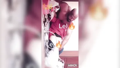 عنتيل فاجر يفشخ مراته نيك وهي نايمة سكس مصري xnxx