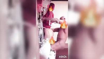 عنتيل فاجر يفشخ مراته نيك وهي نايمة سكس مصري xnxx