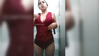 صاحب محل ملابس يحط كاميرا في البروفا ويصور الحريم ملط سكس نودز مصري