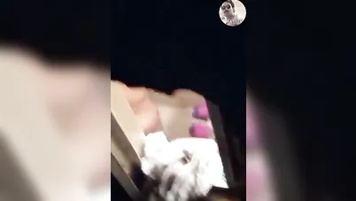 شاب مصري منحرف يتجسس على جارته وهي ملط في الحمام سكس نودز مصري