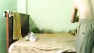 ميلف هايجة تخون جوزها ما جارها العنتيل سكس مصري