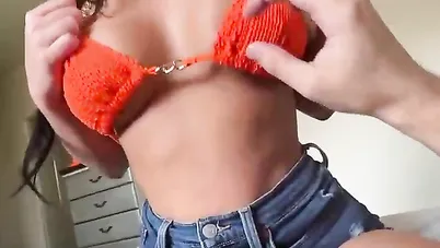 سكس اخوات عقد صفقة مع اختي المثيرة سكس مترجم xnxx