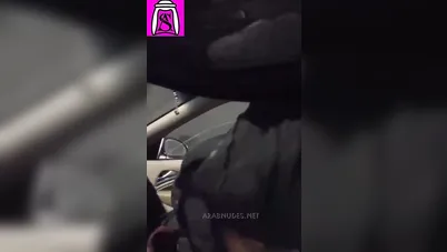 منقبة تمص لزوجها في العربية لحد ما يجيبهم في بوقها سكس مصري xnxx