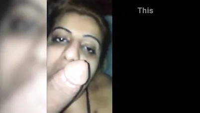 مصرية بجسم نار تمص الزب بلبونة وتتناك سكس مصري xnxx