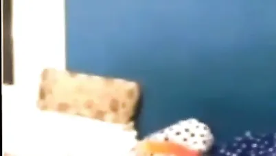 يزنق بنت عمه وعايز ينيكها بالعافية سكس مصري