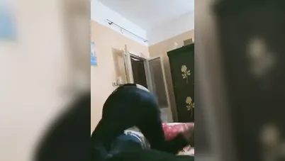 هيجان يزنق بنت خالته فاوضته وعايز ينيكها بالعافية سكس مصري xnxx