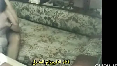 عيب ما يصحش كده, انت بتعمل ايه؟ - سكس مصري