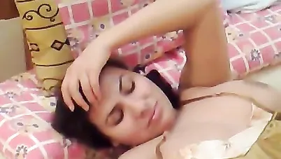 جلسة تصوير ميلفاية مصرية هايجة خالص سكس مصري