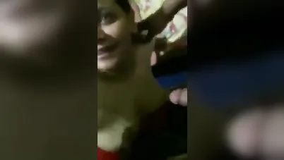 ديوث يصور مراته وهي بتمص زبه وزب صاحبه سكس مصري xnxx