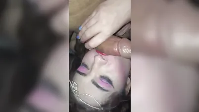 مصرية خاضعة تمص الزب وتتشتم سكس مصري xnxx