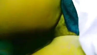 لبوة محجبة تتناك من المدير سكس مصري