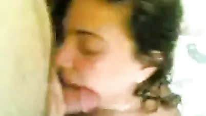 ميلف مربربة حيحانة على مص الزب وتاخده في كسها سكس مصري