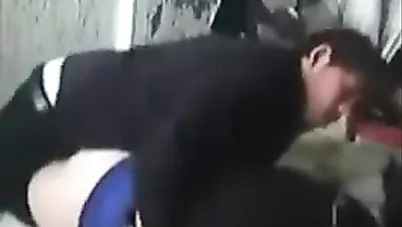 ولد هيجان يركب امه غصب سكس امهات مصري xnxx