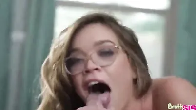 سكس مترجم بنطال اختى مشقوق سكس اخوات - xnxx sister