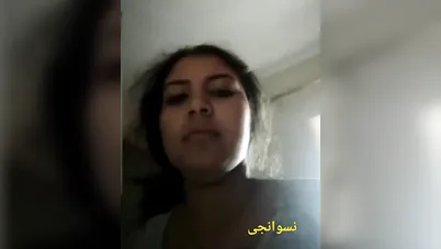 بص طيزي بتتهز ازاي يا حبيبي سكس نودز مصري xnxx